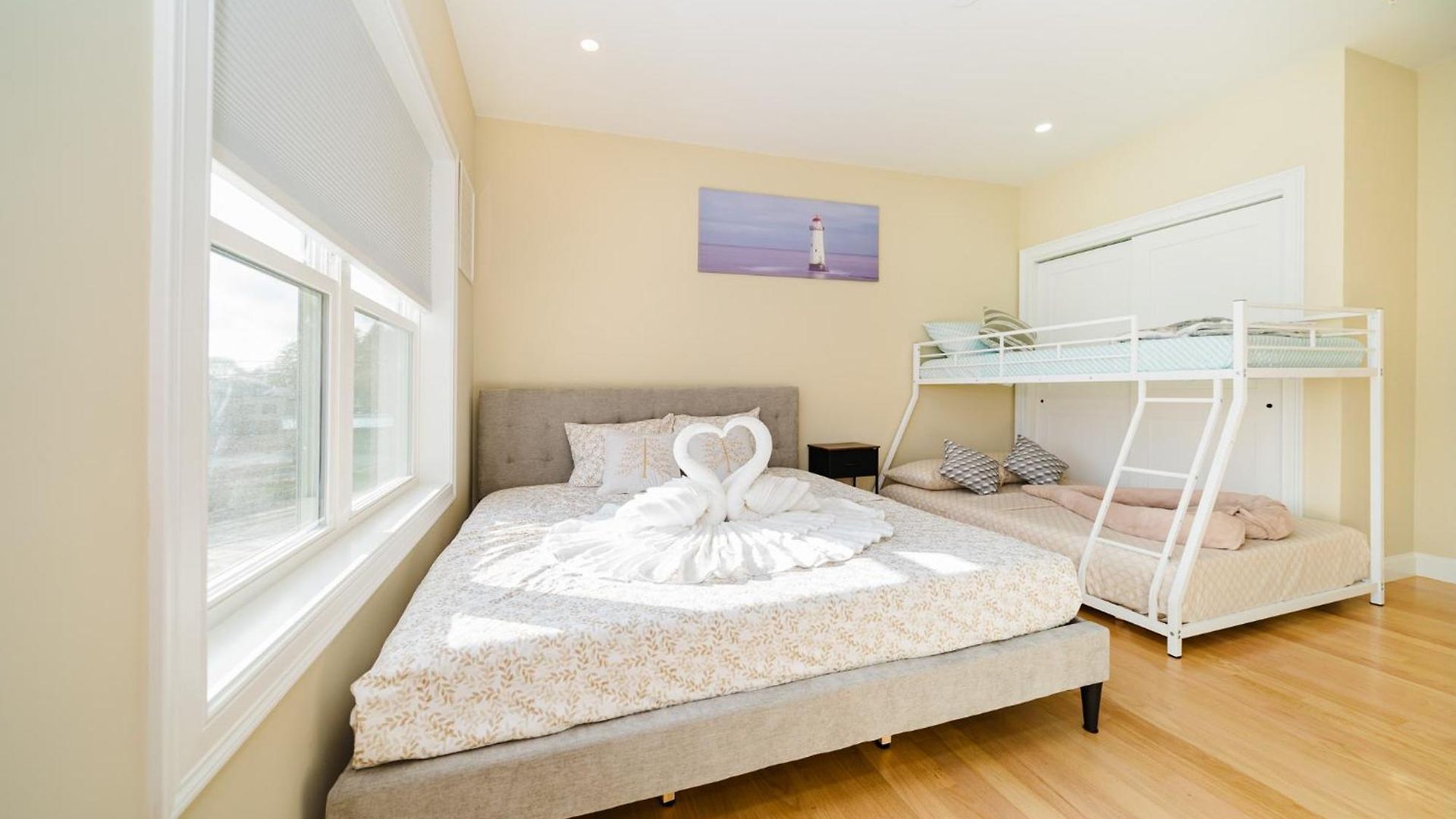 Sleek 3br - World Cup 2026 Escape - Near Franklin Park 60-3 Apartment *