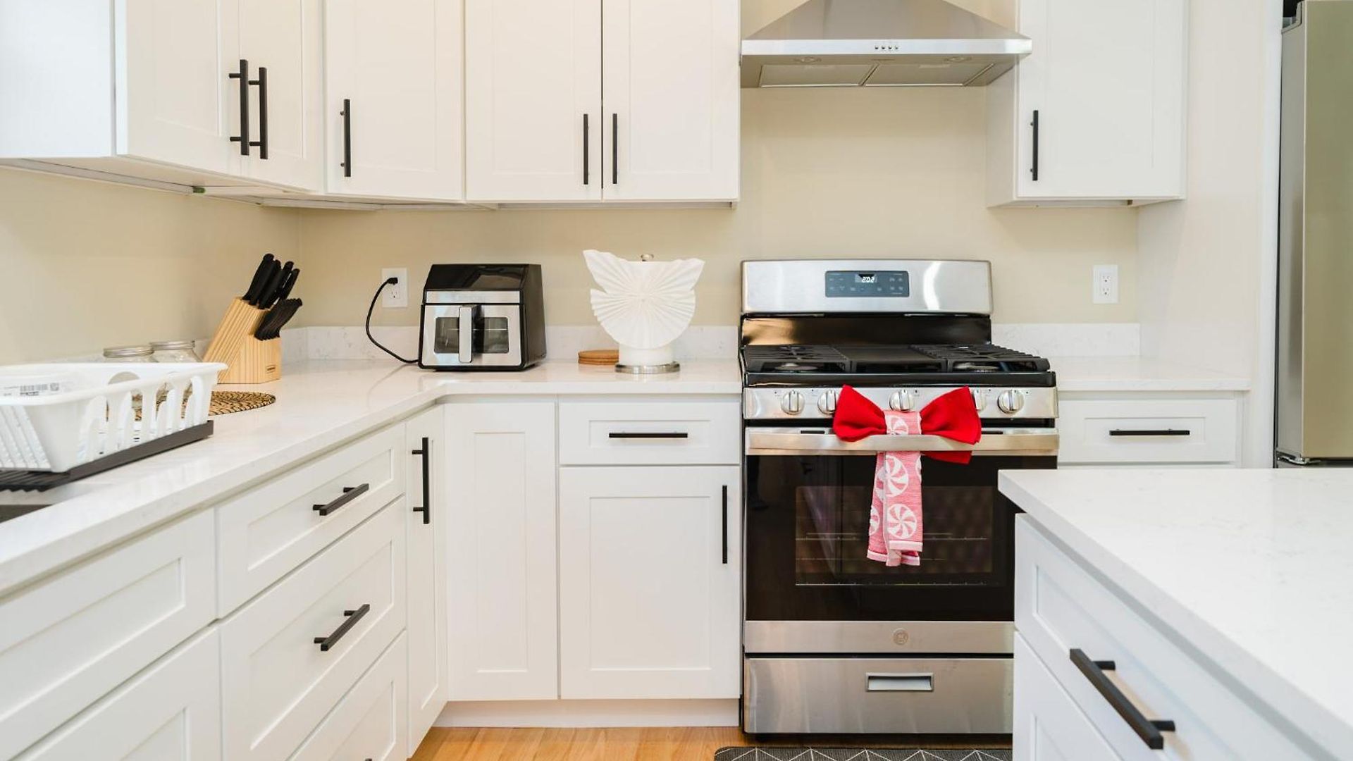 Apartment Sleek 3br - World Cup 2026 Escape - Near Franklin Park 60-3 *