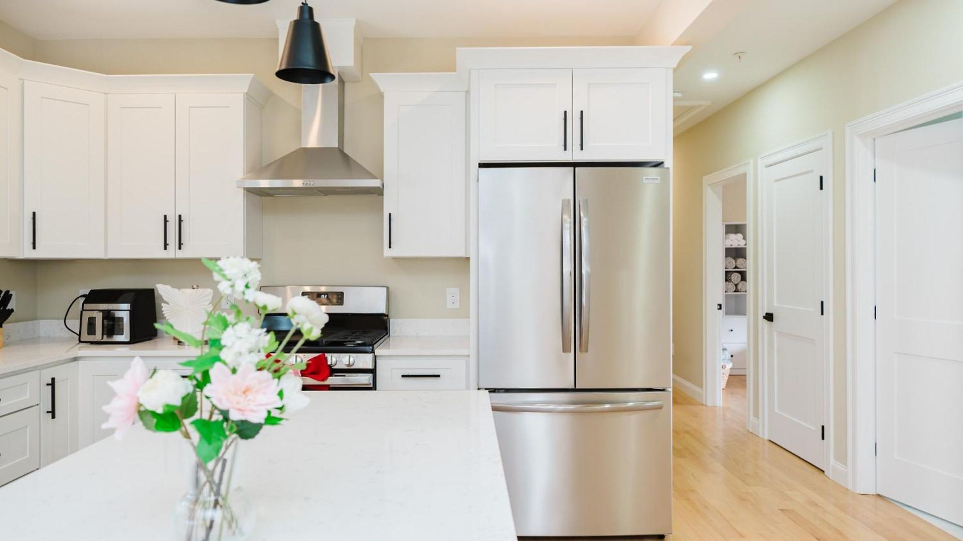 Apartment Sleek 3br - World Cup 2026 Escape - Near Franklin Park 60-3 Boston