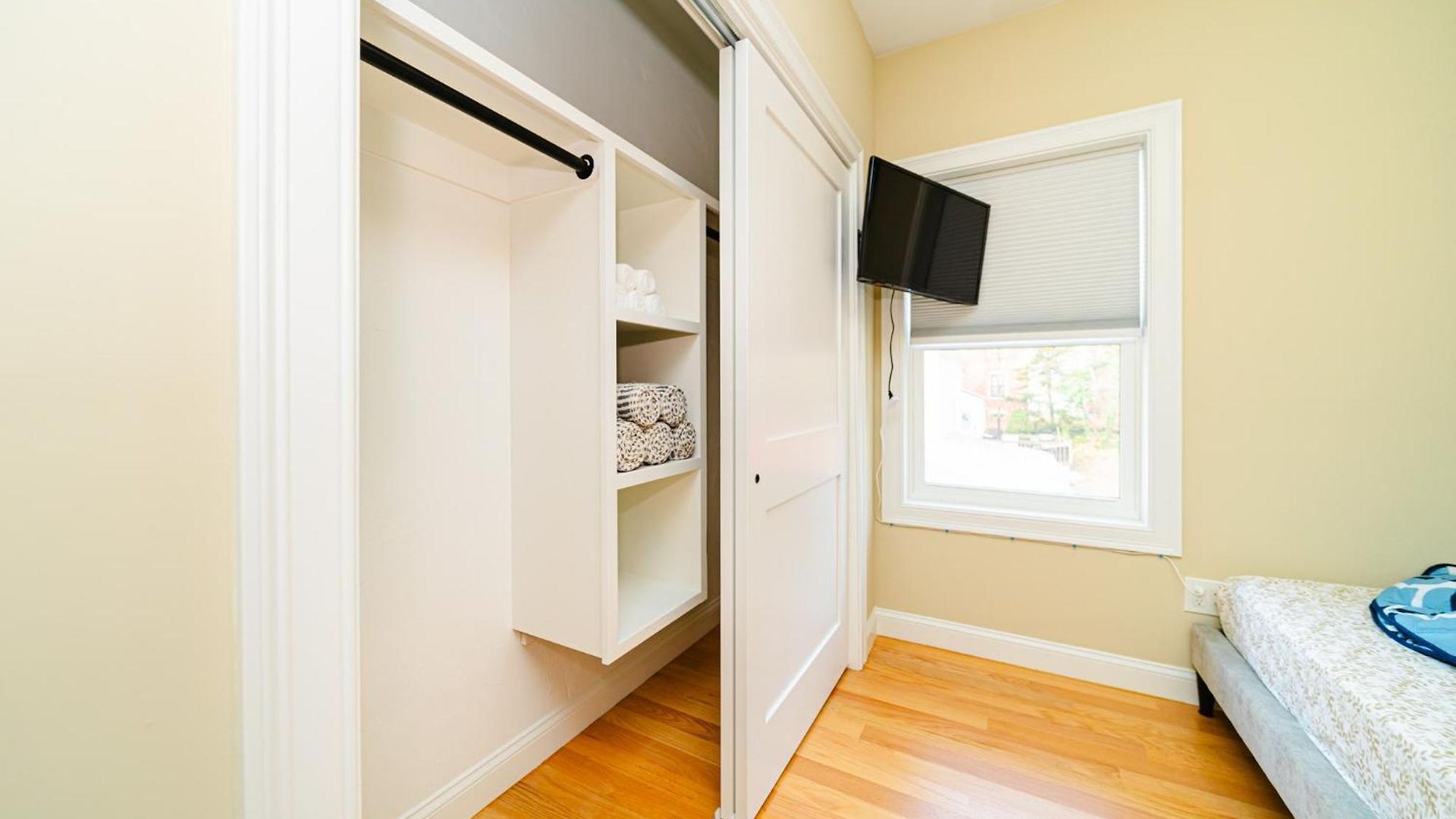 Sleek 3br - World Cup 2026 Escape - Near Franklin Park 60-3