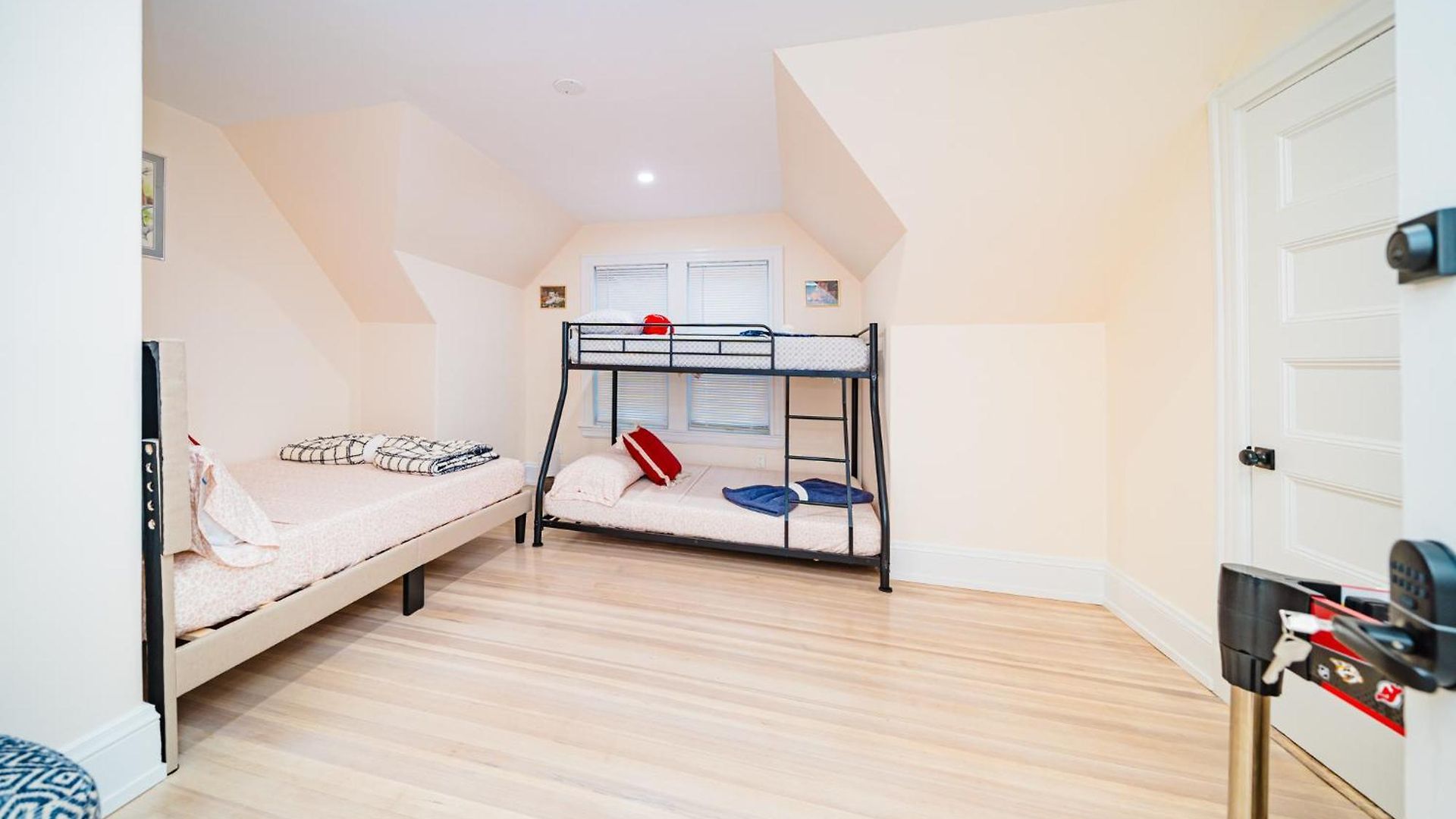 Apartment 76-2 5br Cozy In Boston