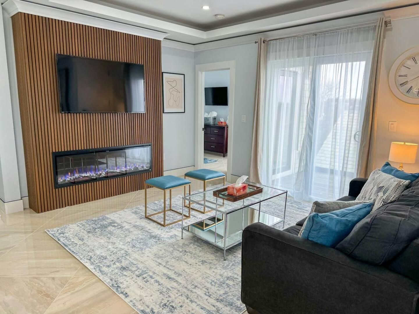 3br Gem Skyline Views, Laundry & Air *