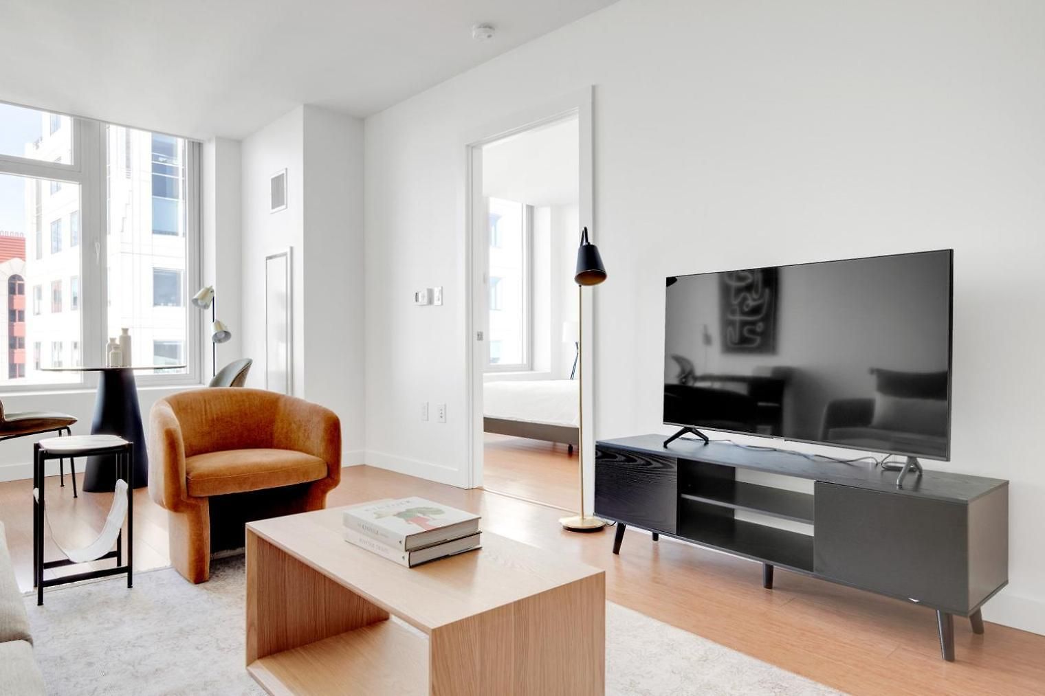 Downtown 1br W Gym Wd Nr S Station Bos-622