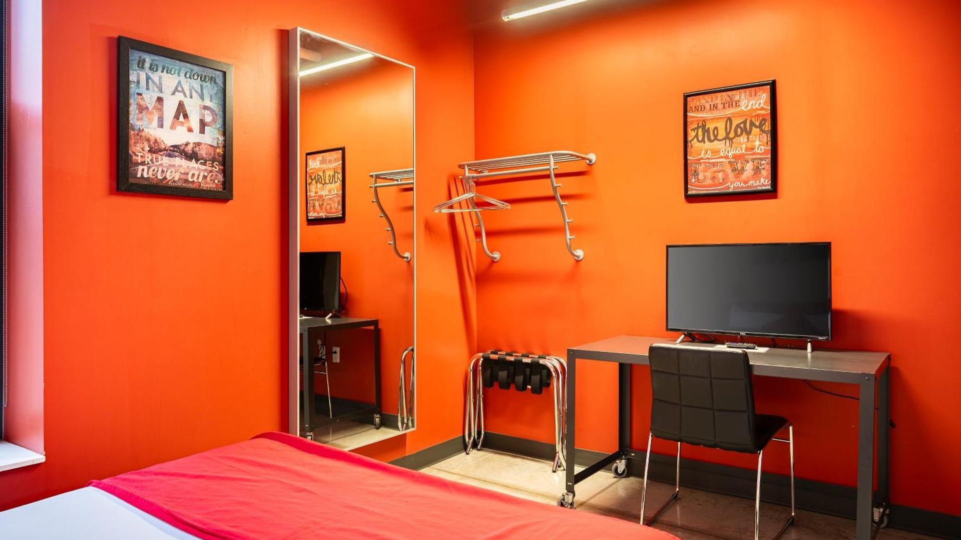 Hi Hostel *