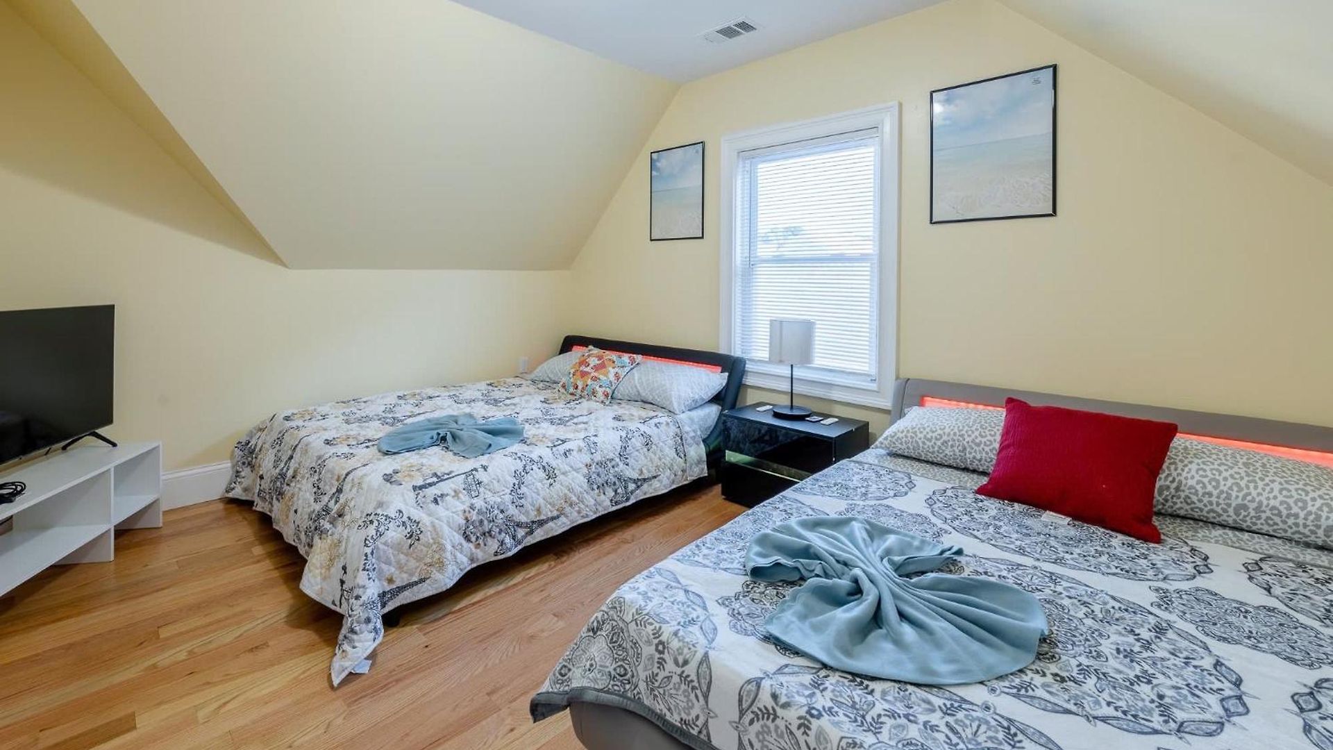 Family-Friendly 4Br Boston Stay Near Franklin Park, Free Parking, Near Mtba 233-3 Apartment