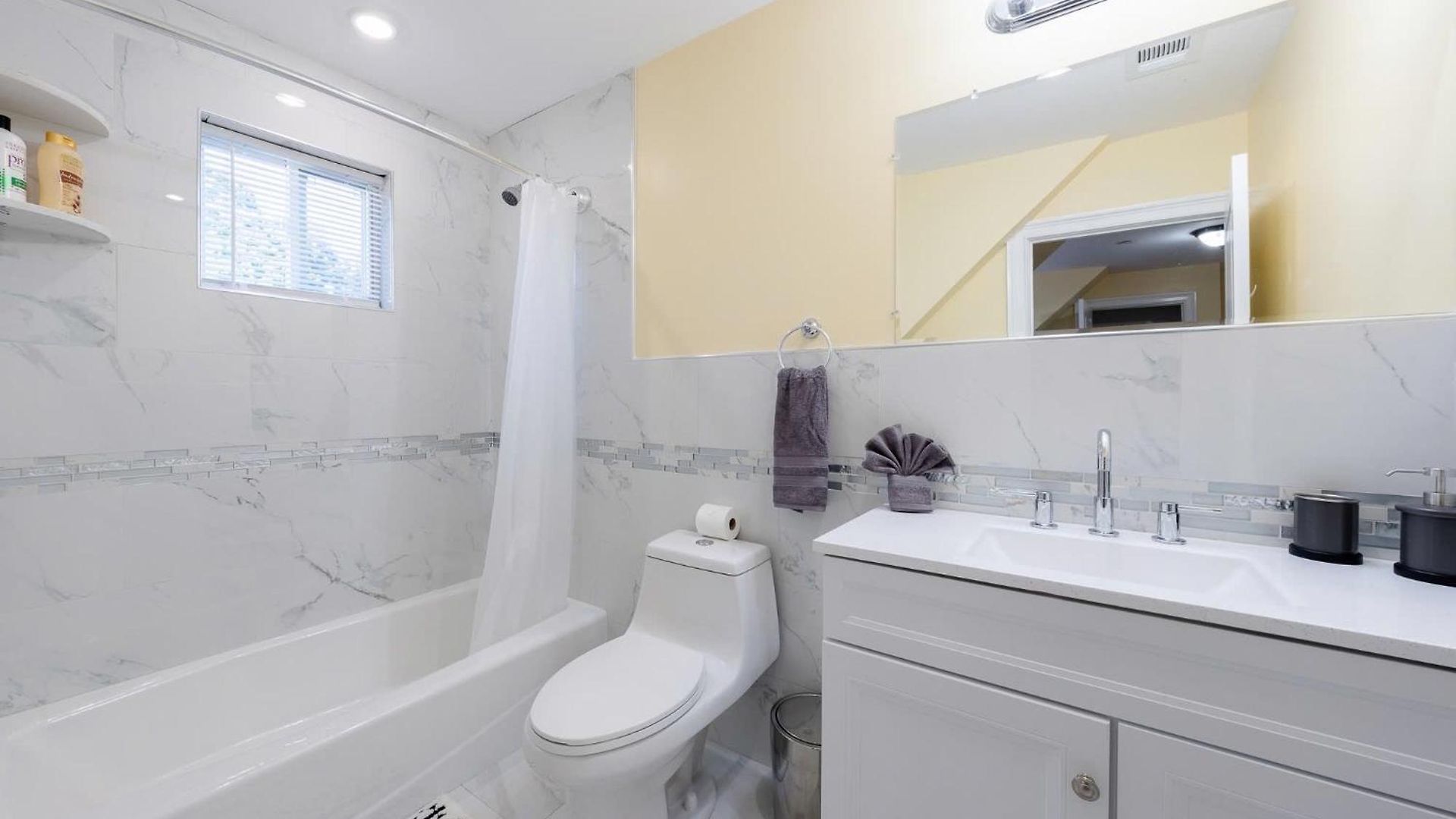 Family-Friendly 4Br Boston Stay Near Franklin Park, Free Parking, Near Mtba 233-3 Apartment *