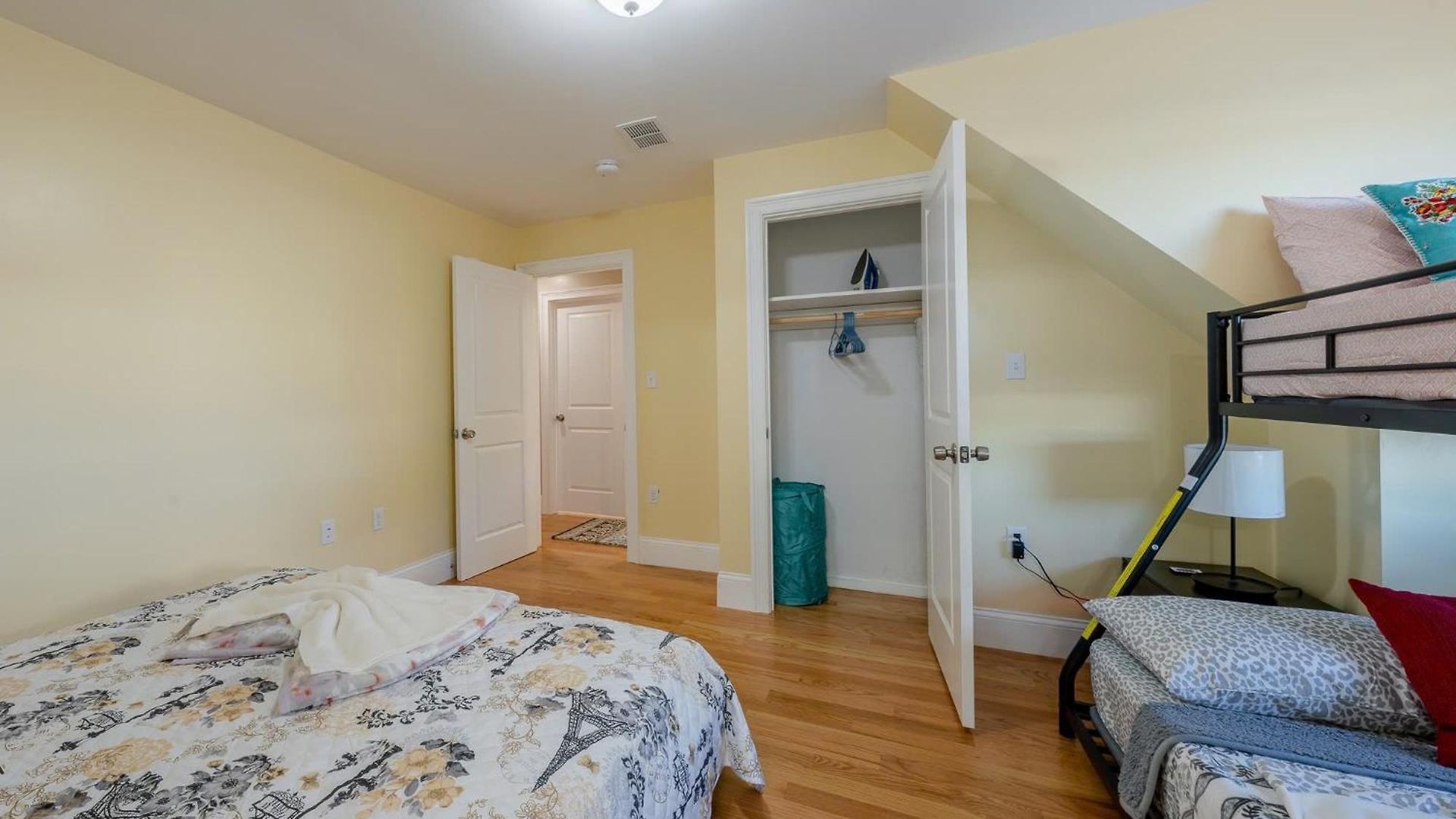 Family-Friendly 4Br Boston Stay Near Franklin Park, Free Parking, Near Mtba 233-3 * Boston