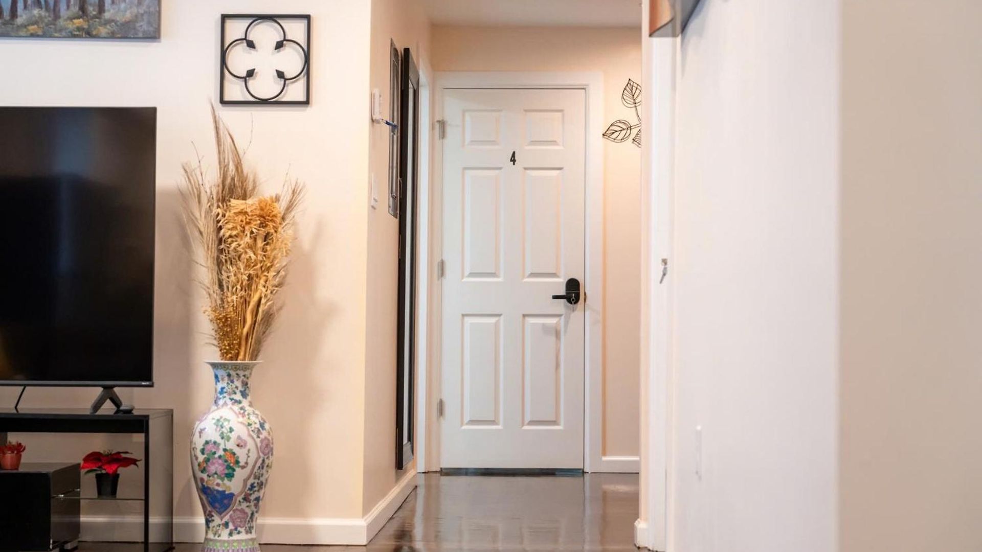 Stylish 4br Boston, Pet-friendly Near Savin Hill, I-93 & Red Line 30-1