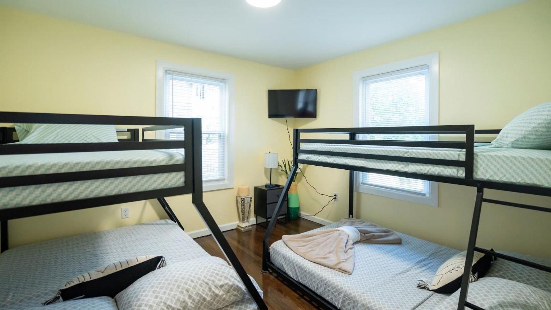 Apartment Stylish 4br Boston, Pet-friendly Near Savin Hill, I-93 & Red Line 30-1 Boston