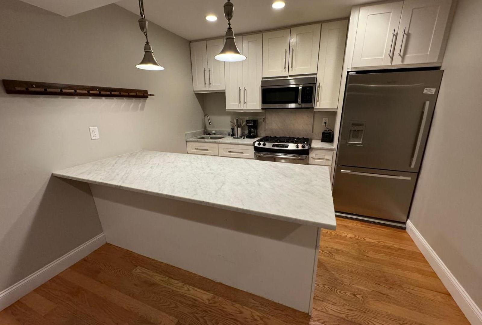 Ultra Convenient Luxury In South With Private Parking Garage Apartment Boston