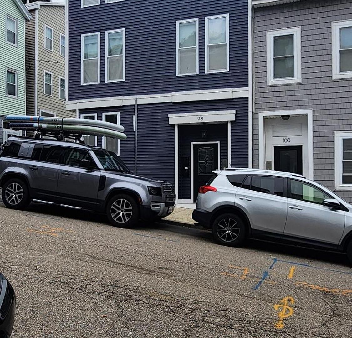 Apartment Ultra Convenient Luxury In South With Private Parking Garage