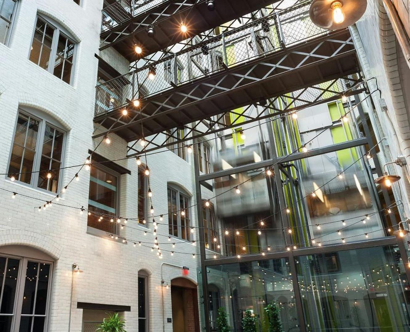 By Marriott Downtown Seaport