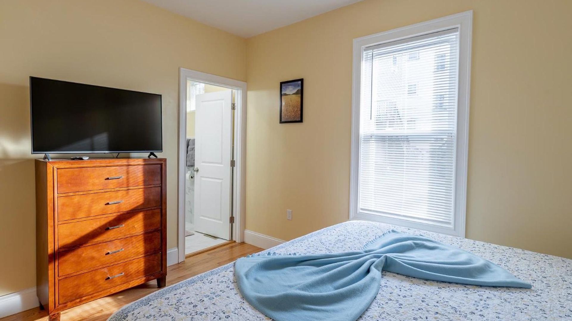 4br - Pet Friendly & Free Parking, Near Mbta Station 2331 Apartment *