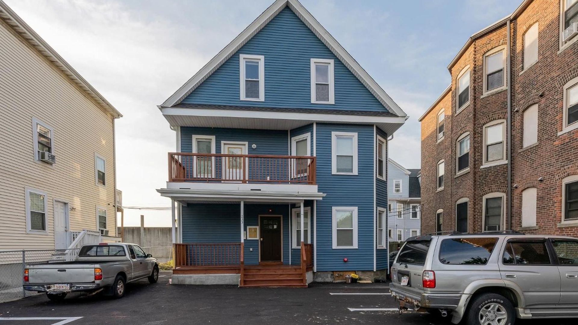 4br - Pet Friendly & Free Parking, Near Mbta Station 2331 Apartment Boston