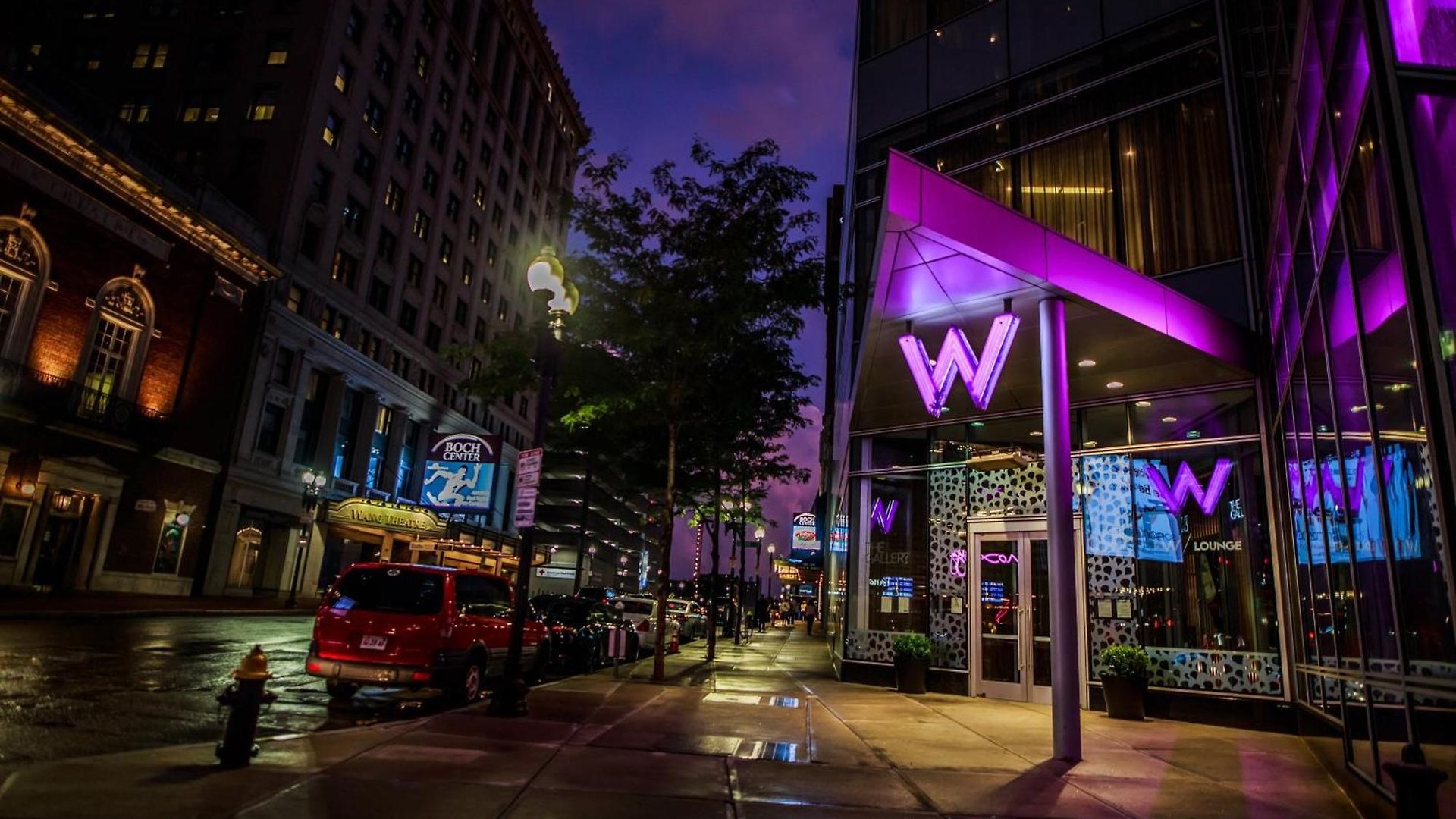 W 4* Boston