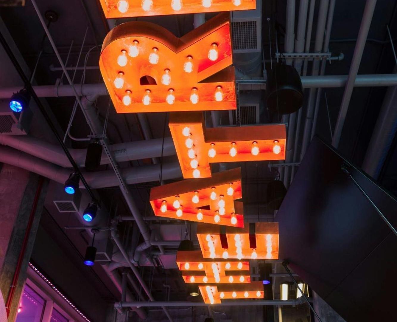 Moxy Downtown Boston