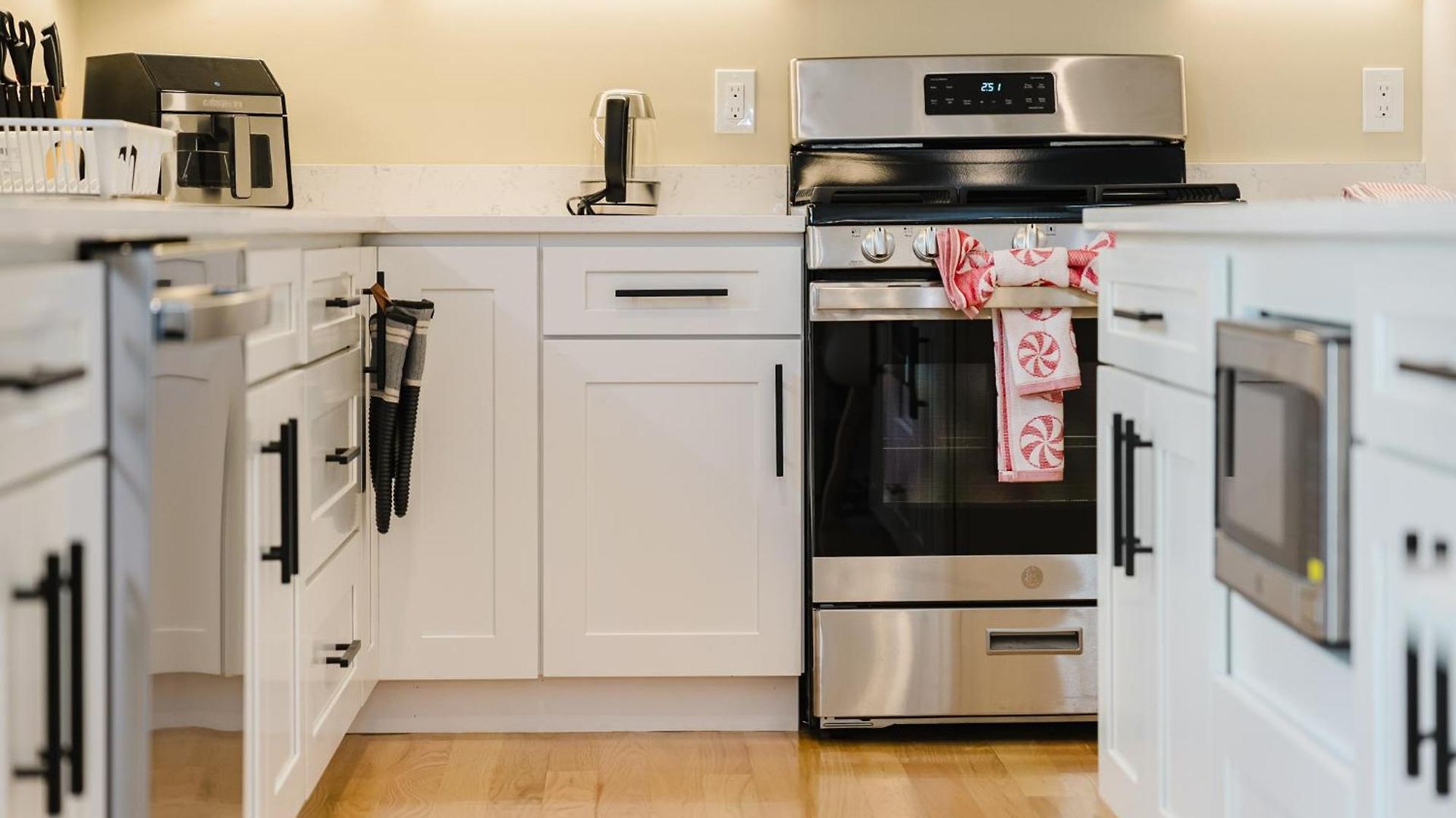 4br World Cup Base - Cozy & Modern - Near Franklin Park 60-1 *