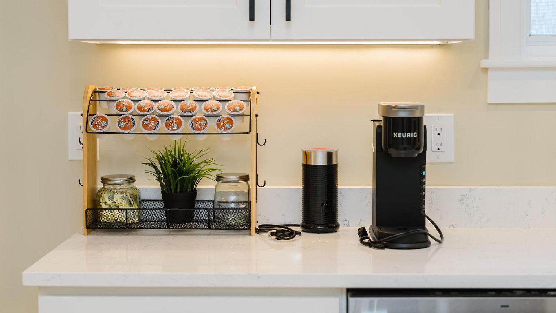 Apartment 4br World Cup Base - Cozy & Modern - Near Franklin Park 60-1 *