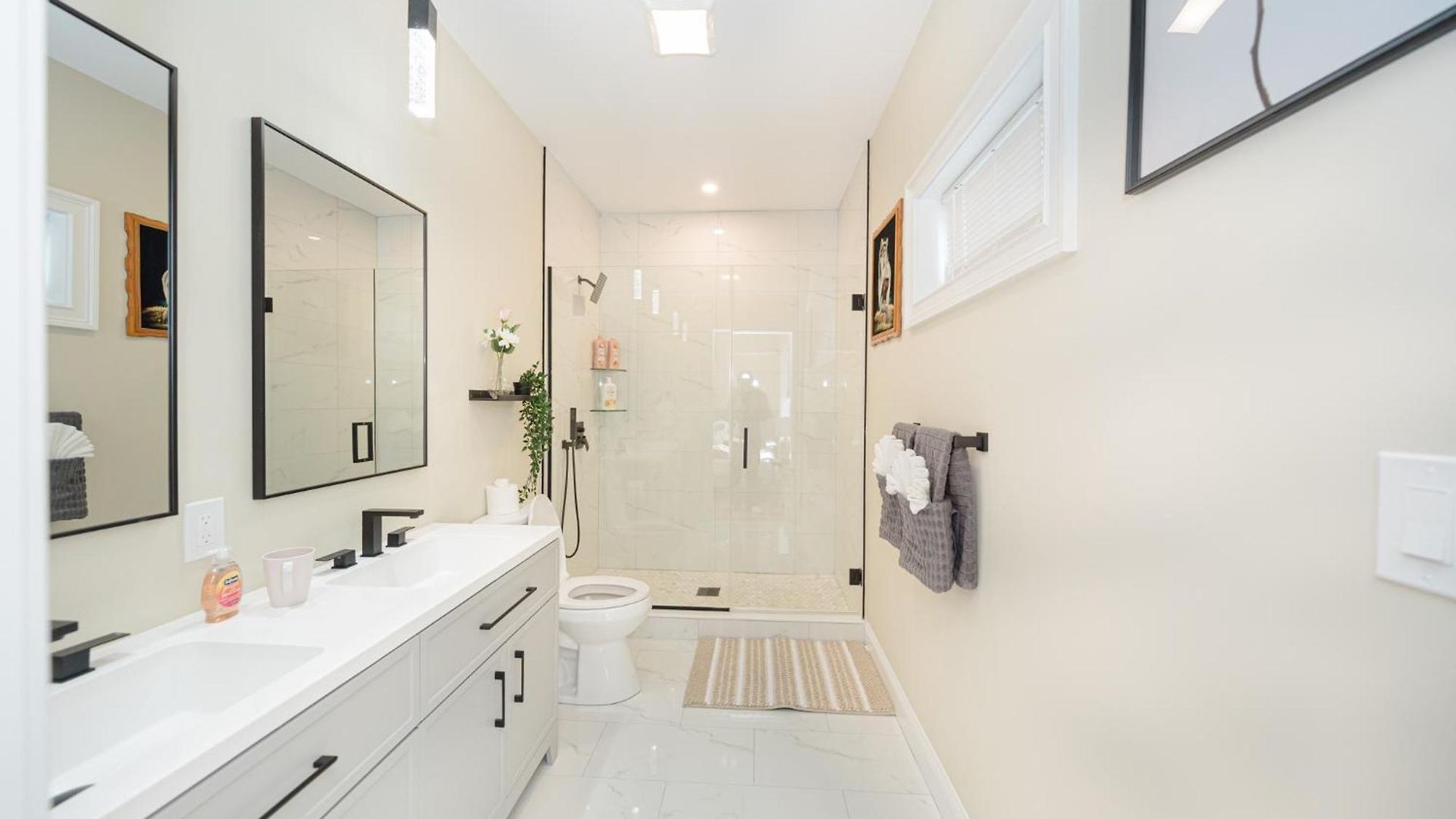 Apartment 4br World Cup Base - Cozy & Modern - Near Franklin Park 60-1