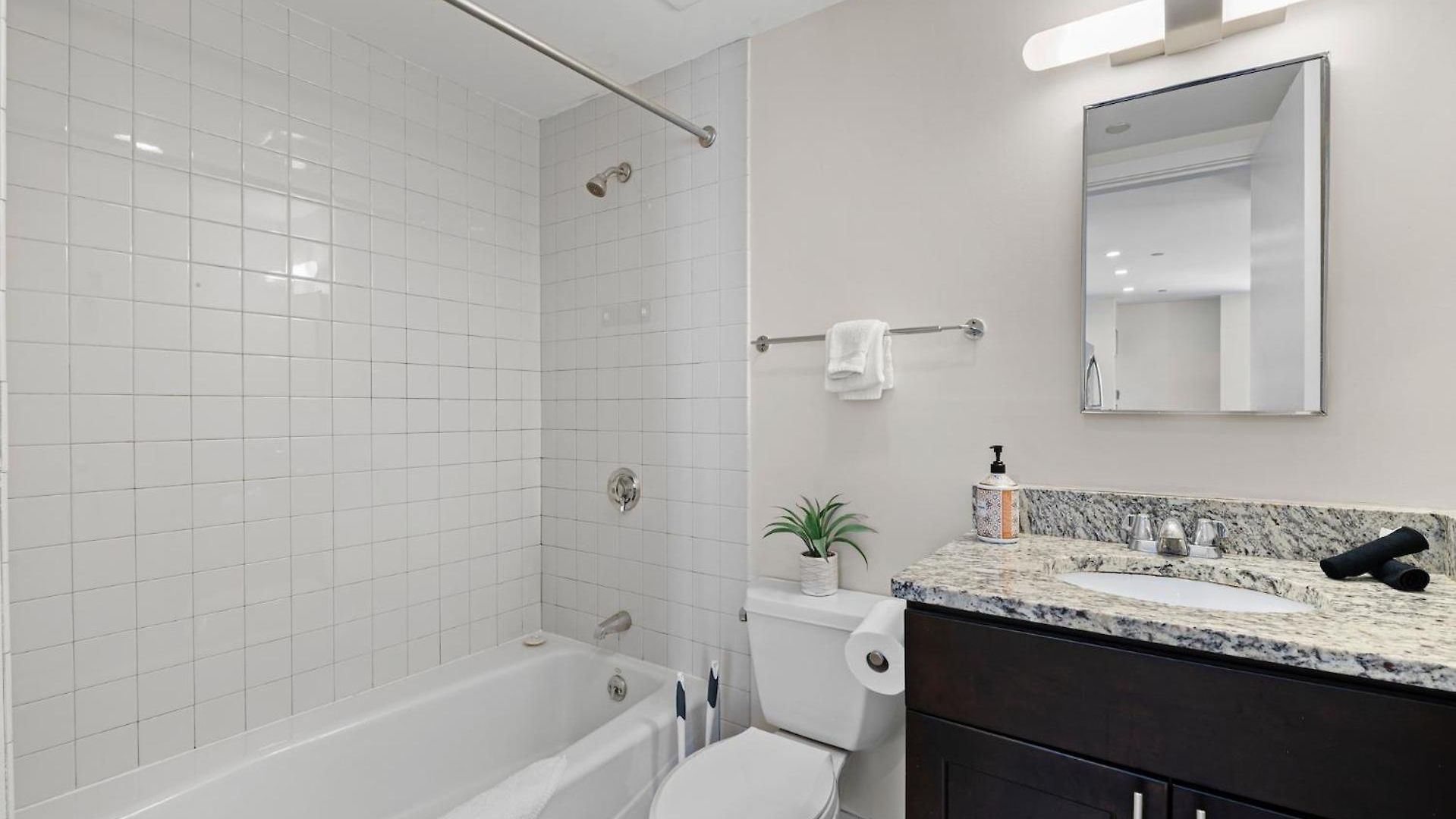 Furnished In Downtown * Boston