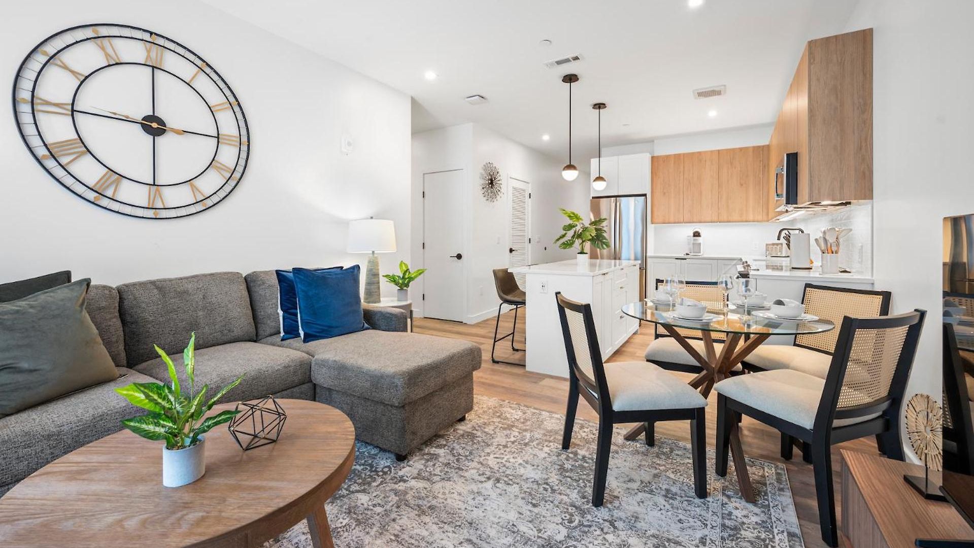 Apartment Luxury Furnished Near Logan Airport *