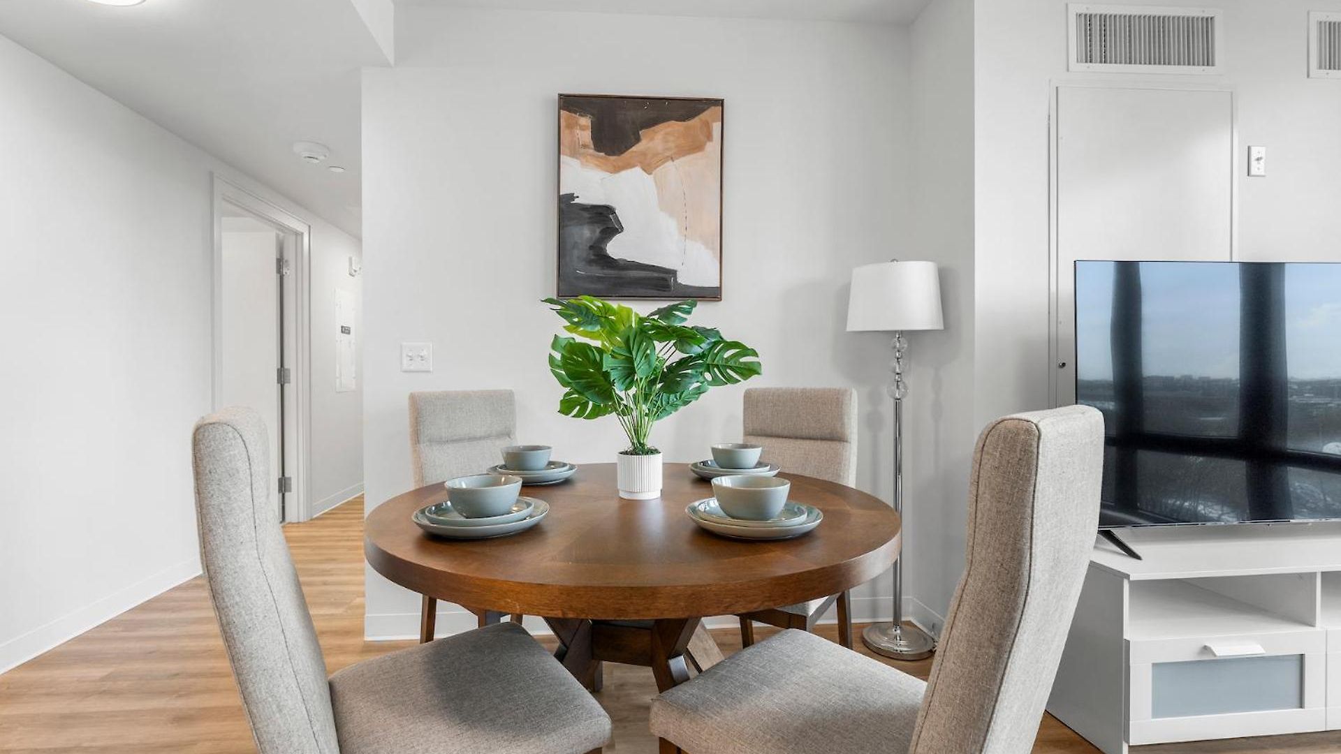 Apartment Furnished Luxury Next To Harvard Stadium
