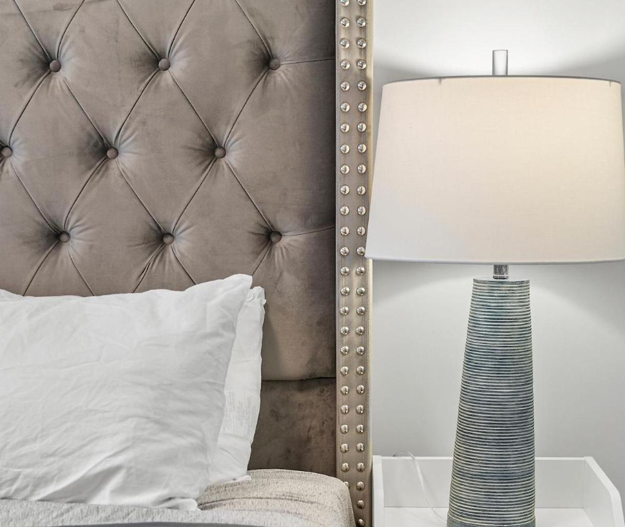 Furnished Luxury Next To Harvard Stadium Boston
