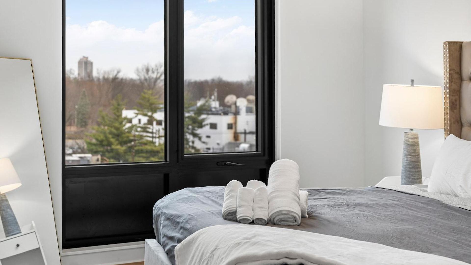 Apartment Furnished Luxury Next To Harvard Stadium Boston