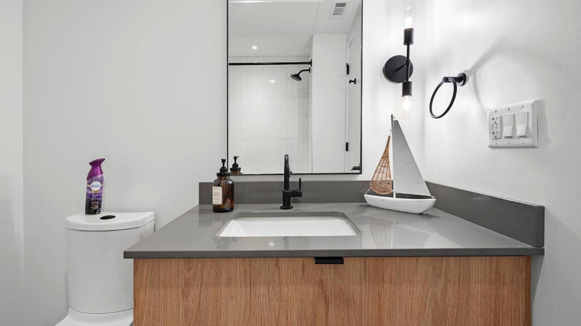 Apartment Luxury Furnished Near Logan Airport
