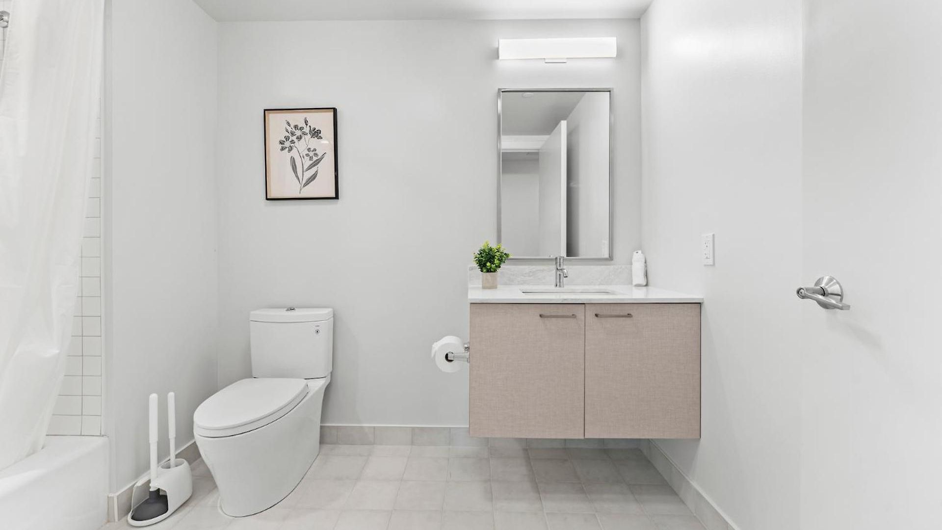 Furnished Luxury Next To Harvard Stadium Apartment *
