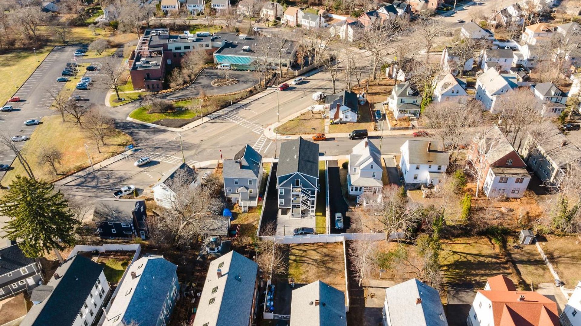 Apartment 4br World Cup Base - Cozy & Modern - Near Franklin Park 60-1 *