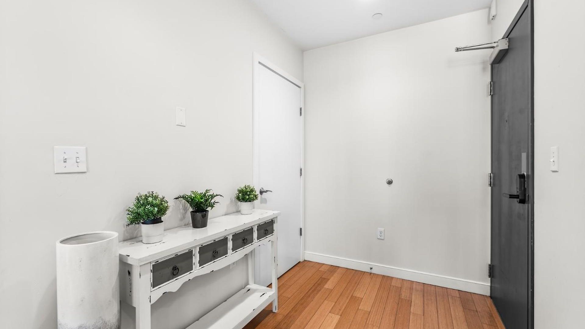 Apartment Beautiful 2br In Southend *