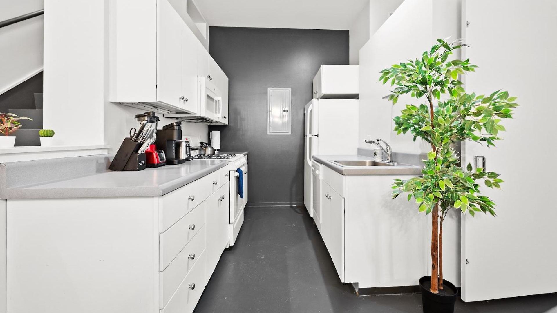 Furnished Loft Style In Southend Apartment Boston