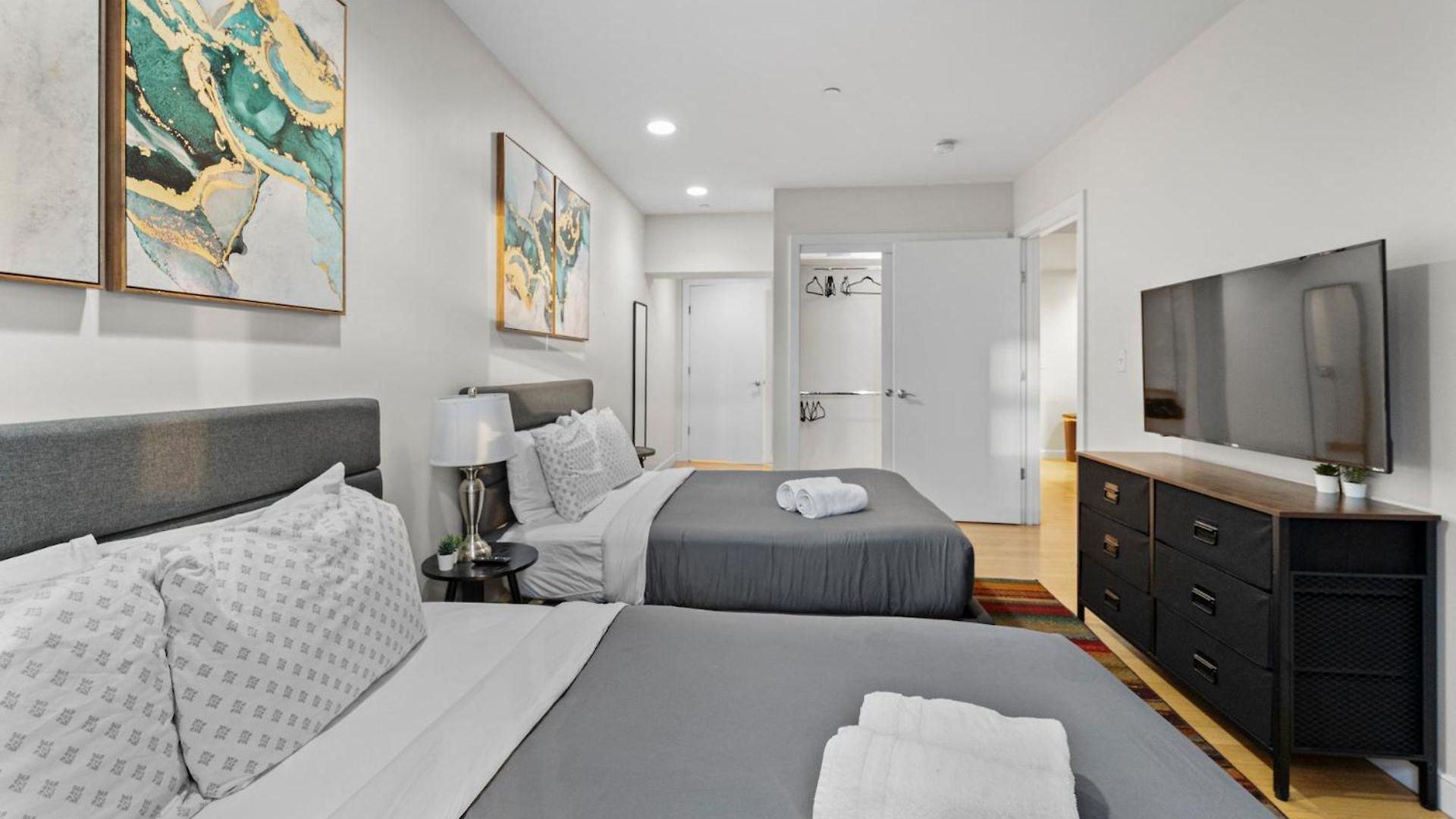 Beautiful 2br In Southend Apartment Boston