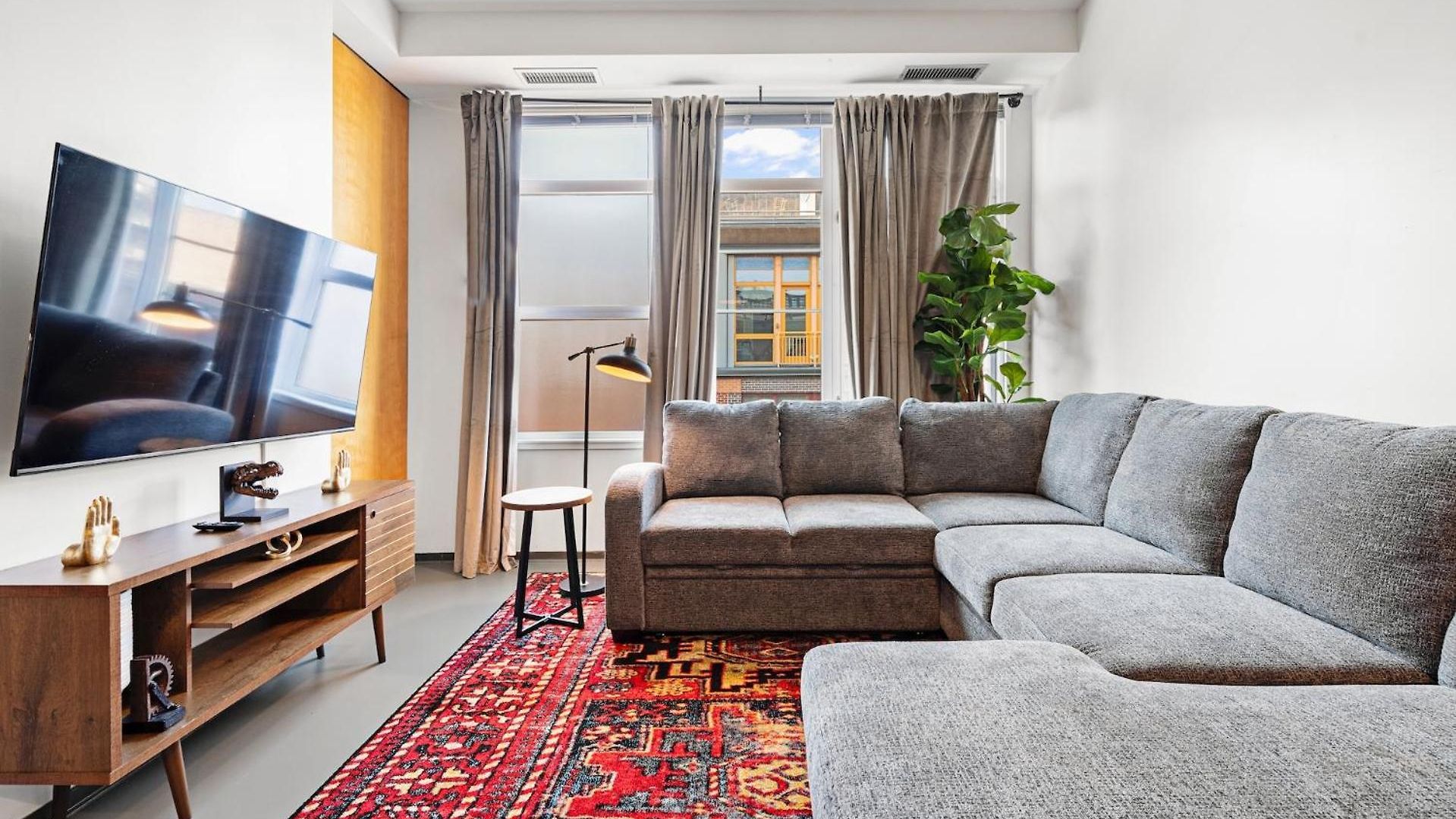 Apartment Furnished Loft Style In Southend Boston