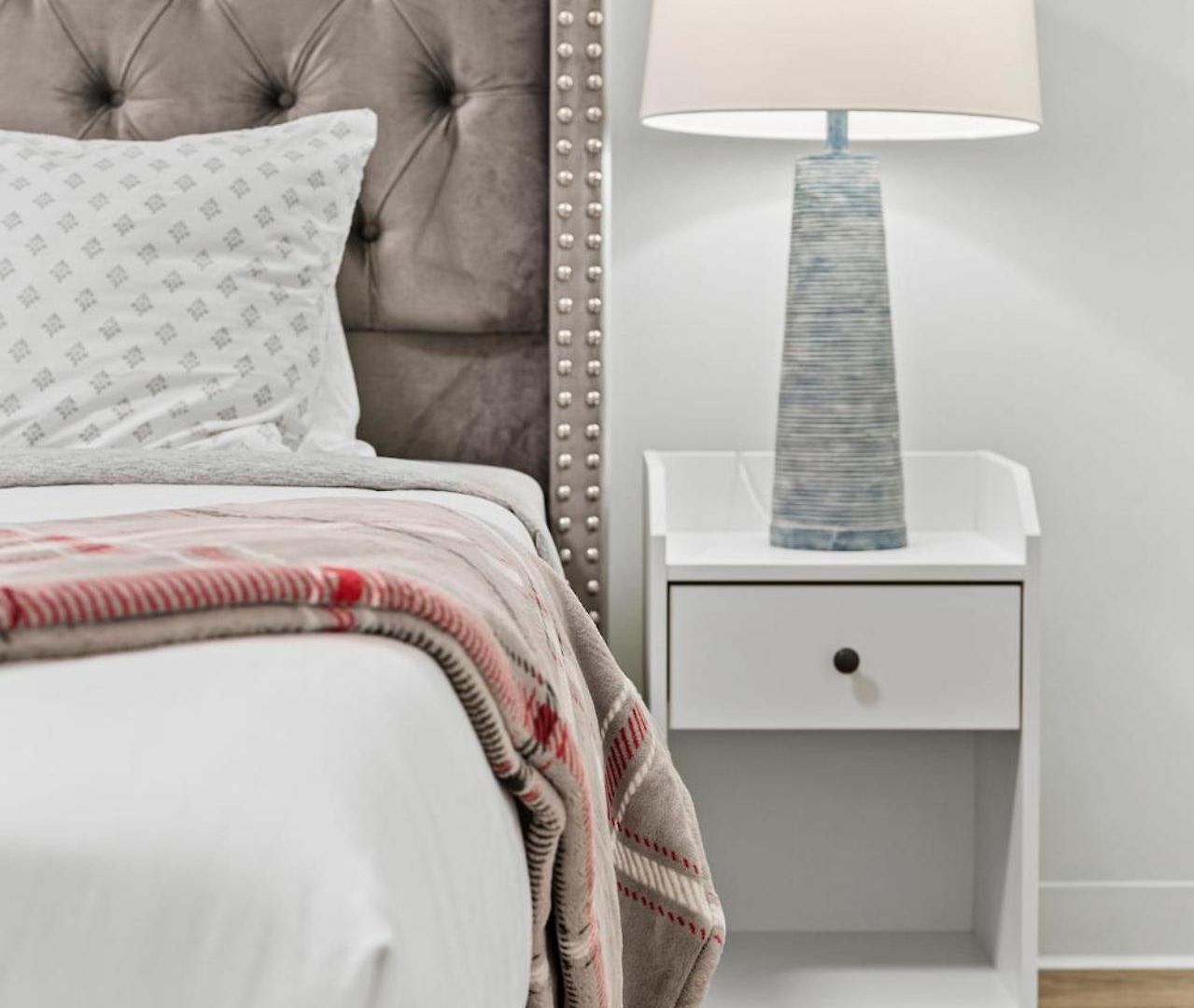 Furnished Luxury Next To Harvard Stadium * Boston