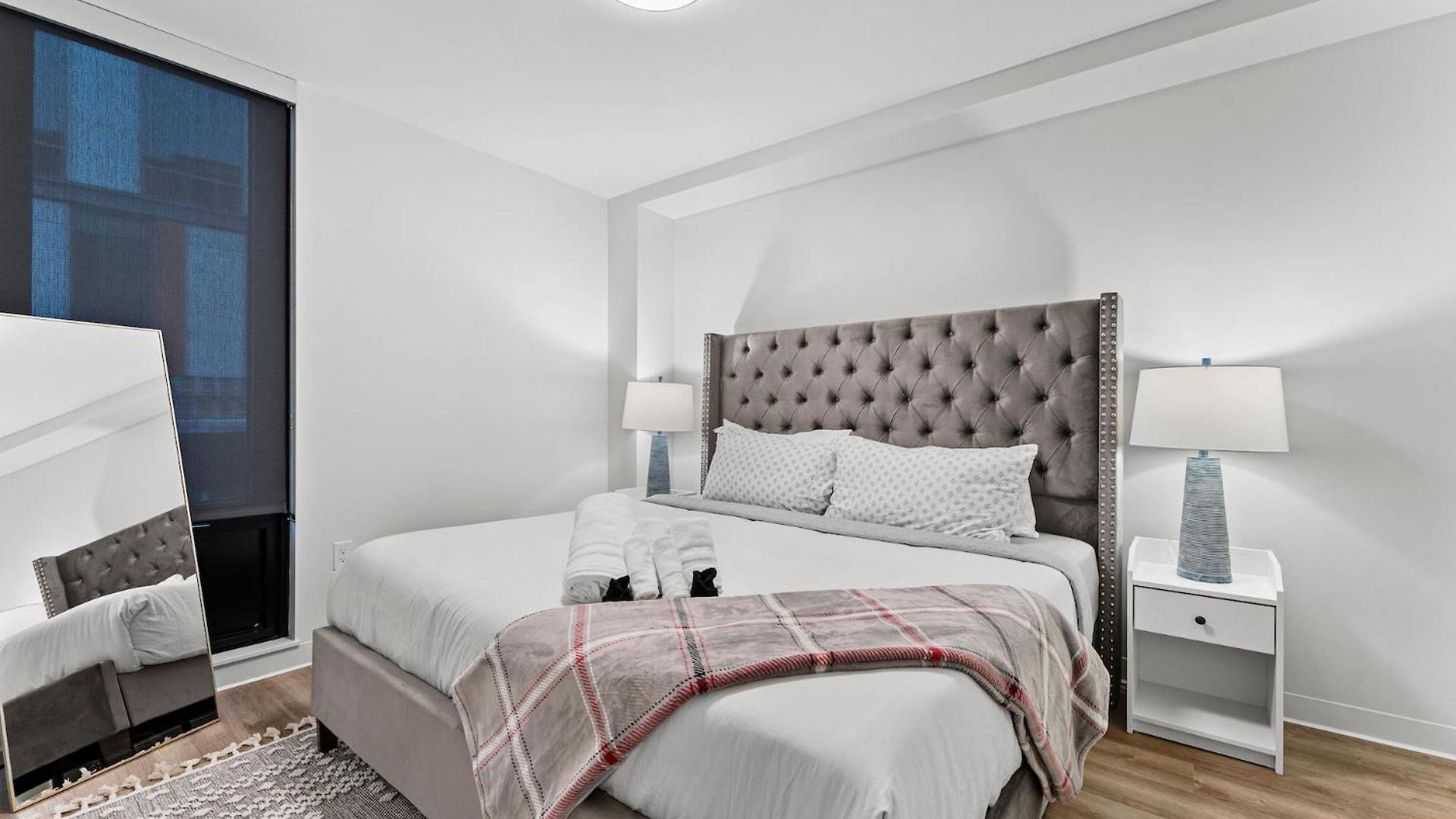 Apartment Furnished Luxury Next To Harvard Stadium Boston