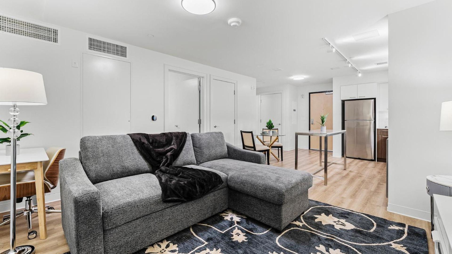 Furnished Luxury Next To Harvard Stadium Boston