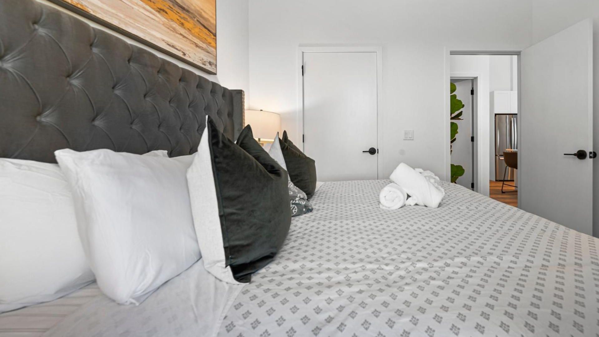 Luxury Furnished Near Logan Airport
