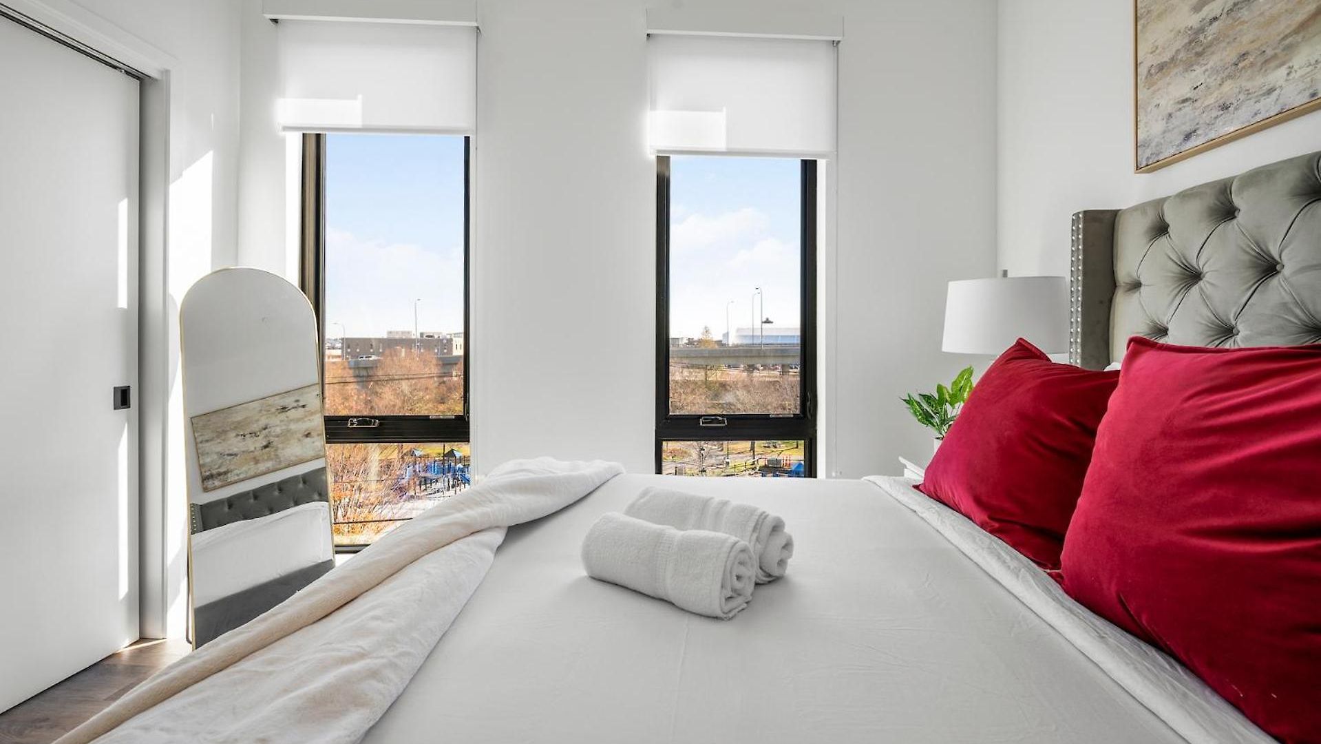 Apartment Luxury Furnished Near Logan Airport Boston