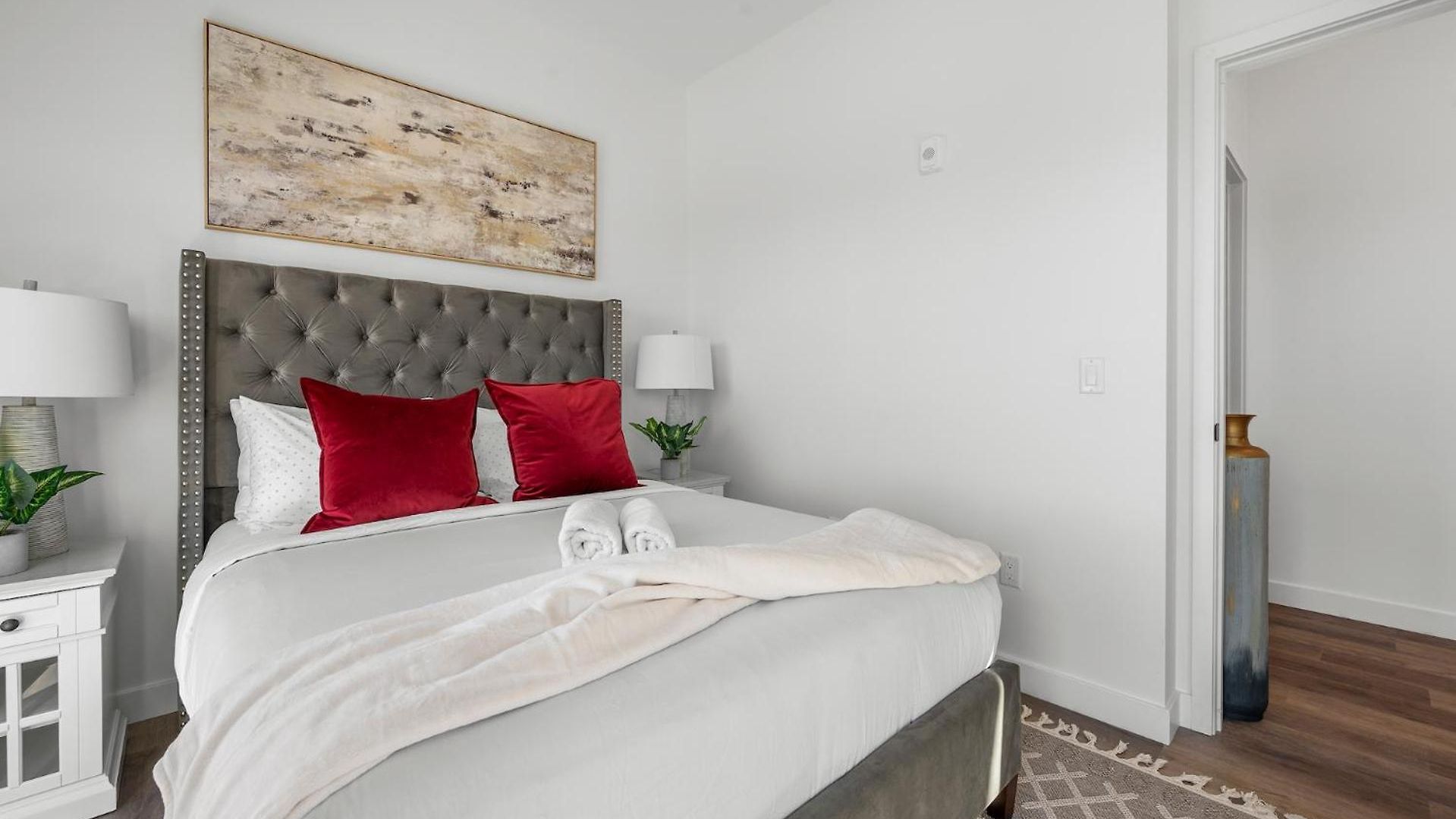 Luxury Furnished Near Logan Airport