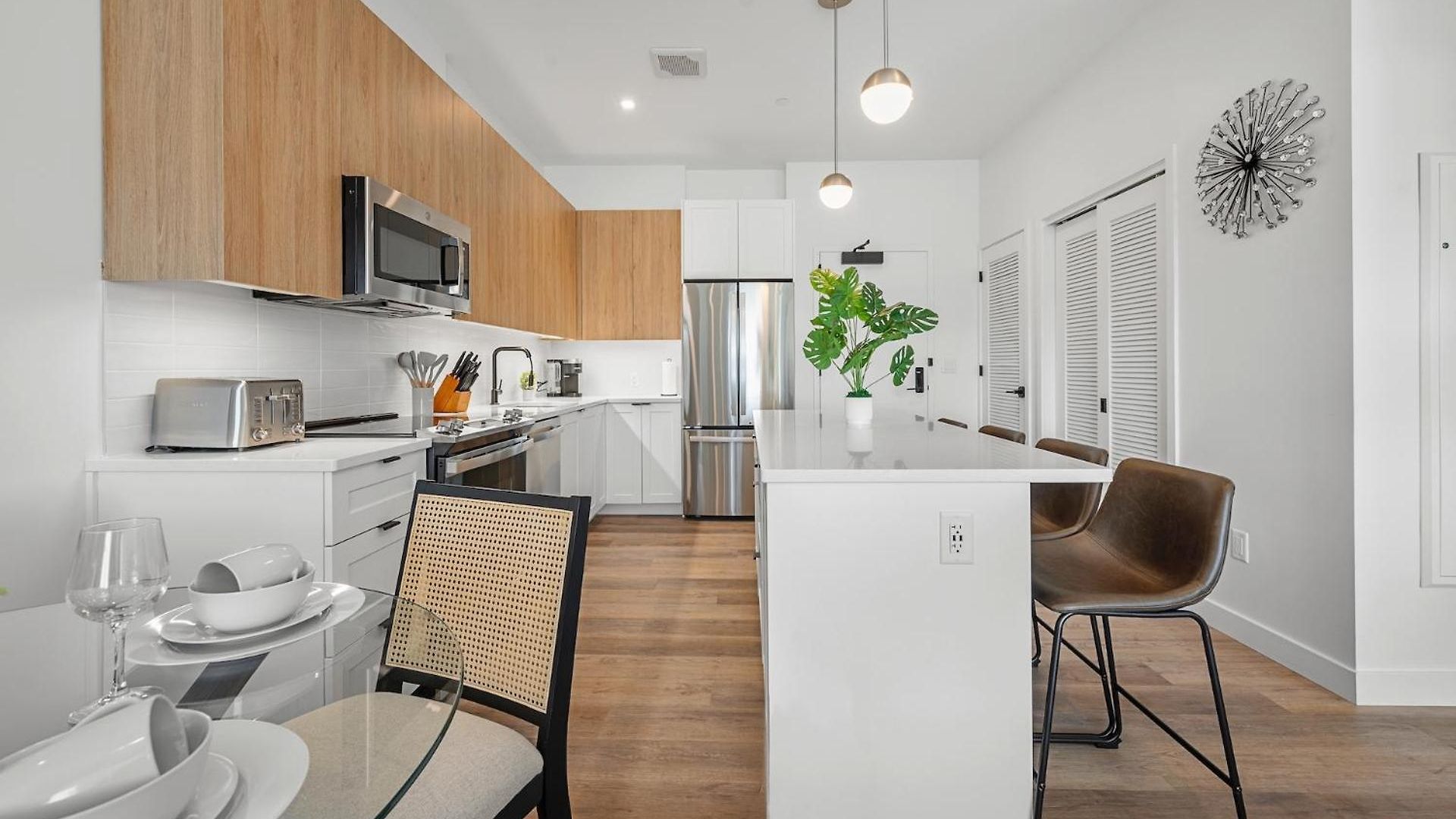 Apartment Luxury Furnished Near Logan Airport