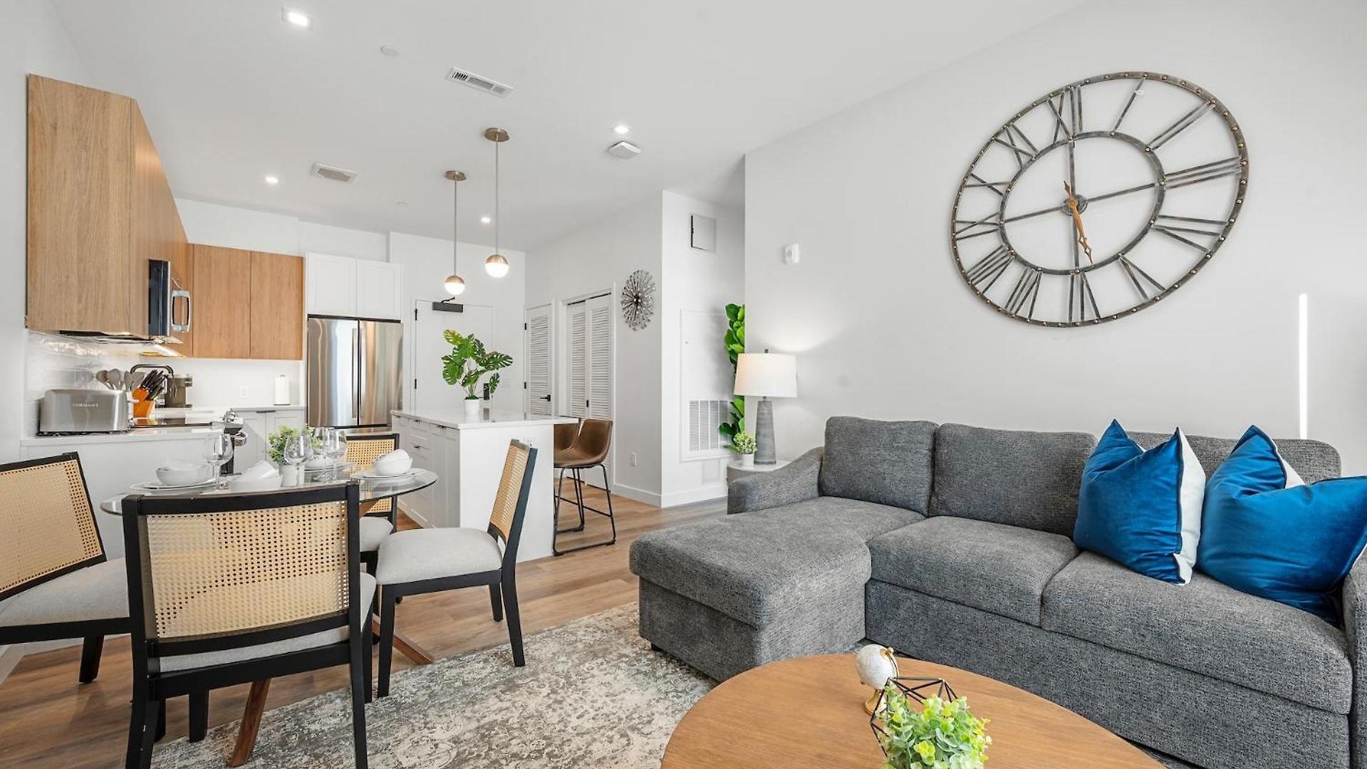 Luxury Furnished Near Logan Airport * Boston