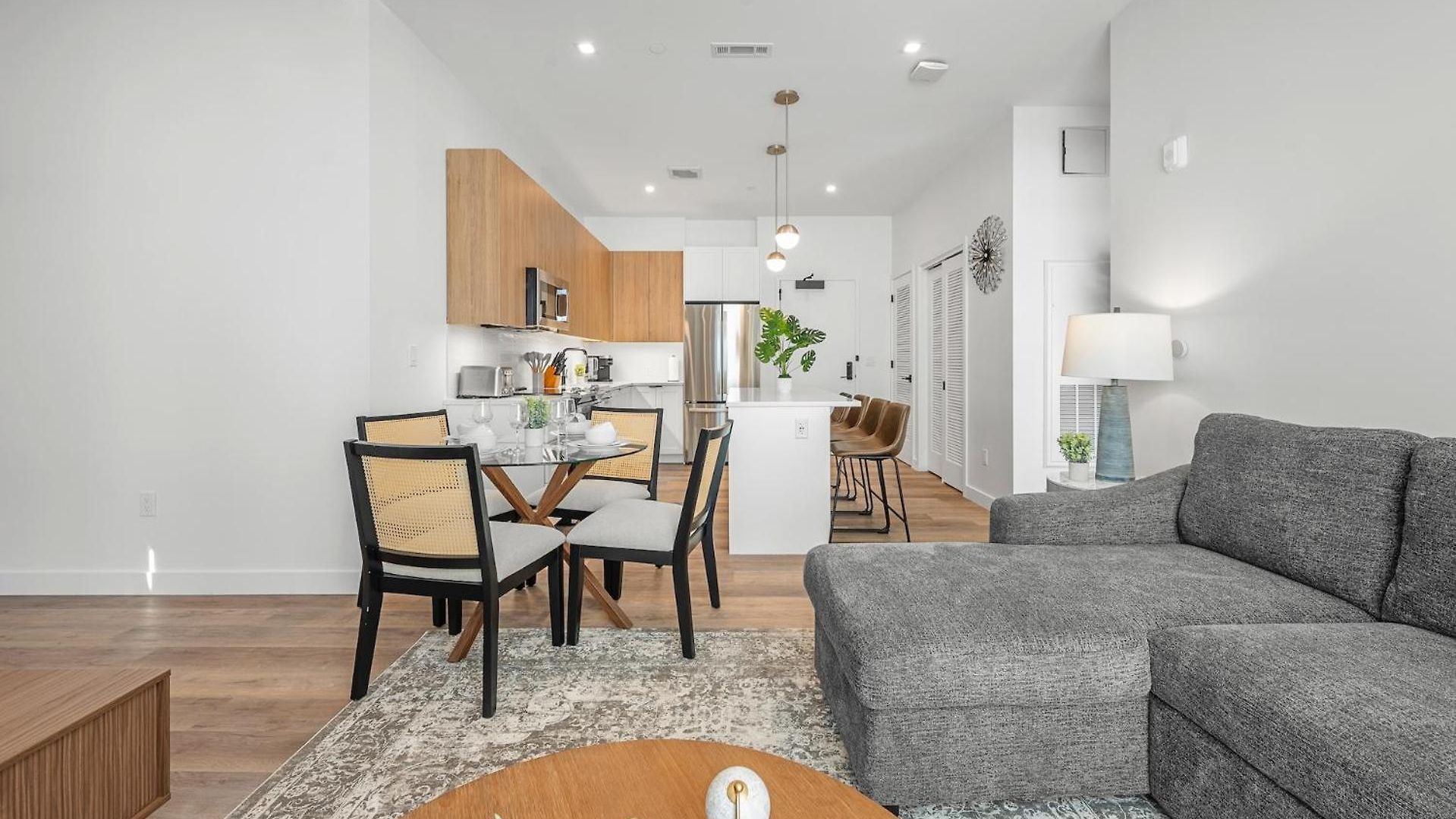 Apartment Luxury Furnished Near Logan Airport