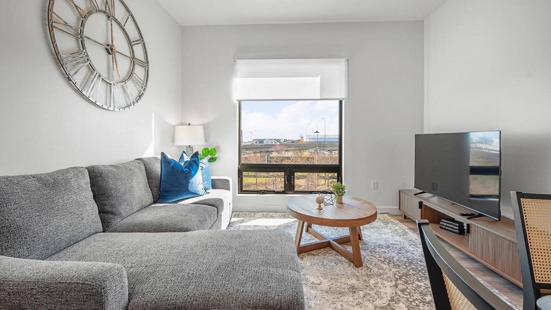 Luxury Furnished Near Logan Airport * Boston