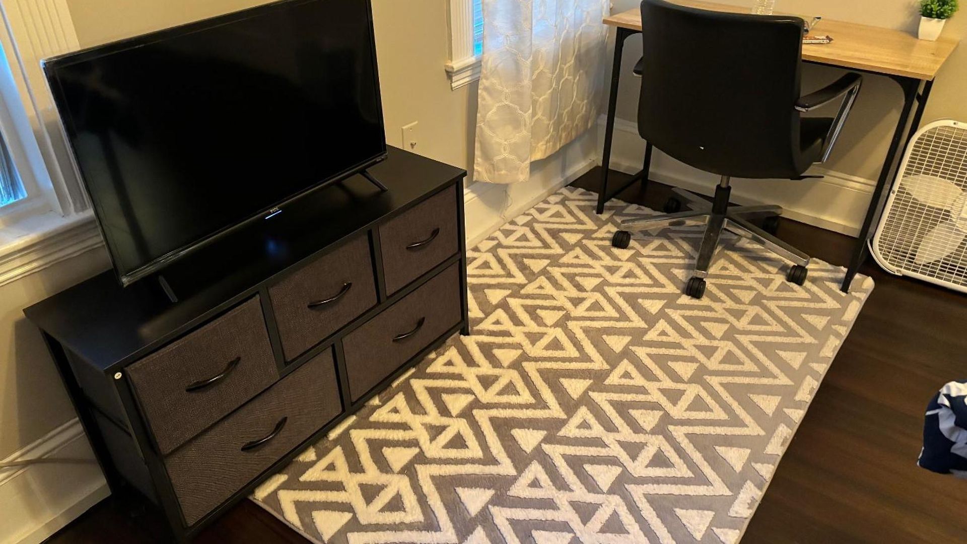 Homestay In Fields Corner Area - 30 Days M Boston