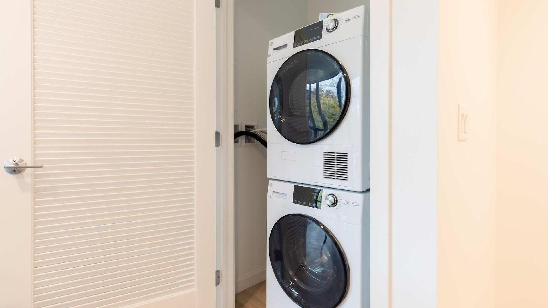 Gorgeous With Kitchen In Fenway Apartment Boston