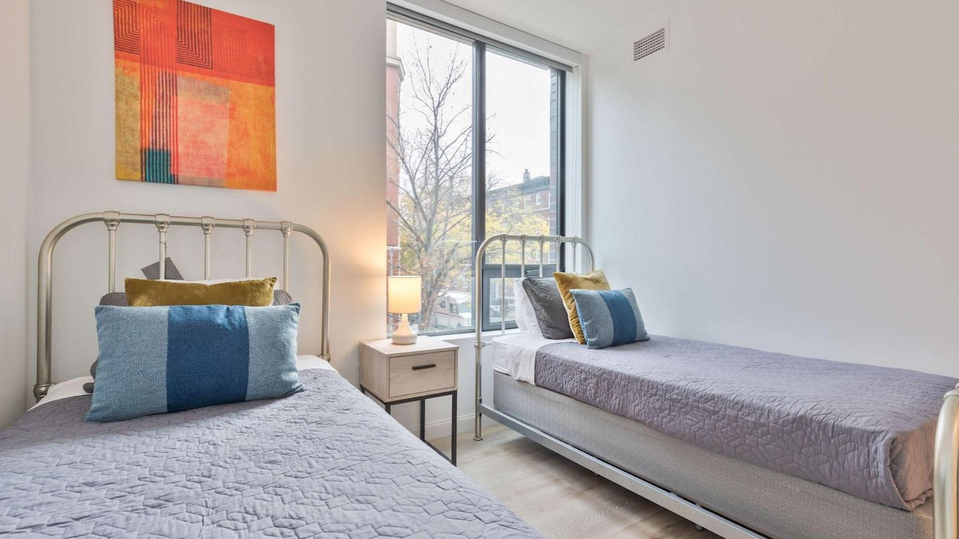 Gorgeous With Kitchen In Fenway * Boston