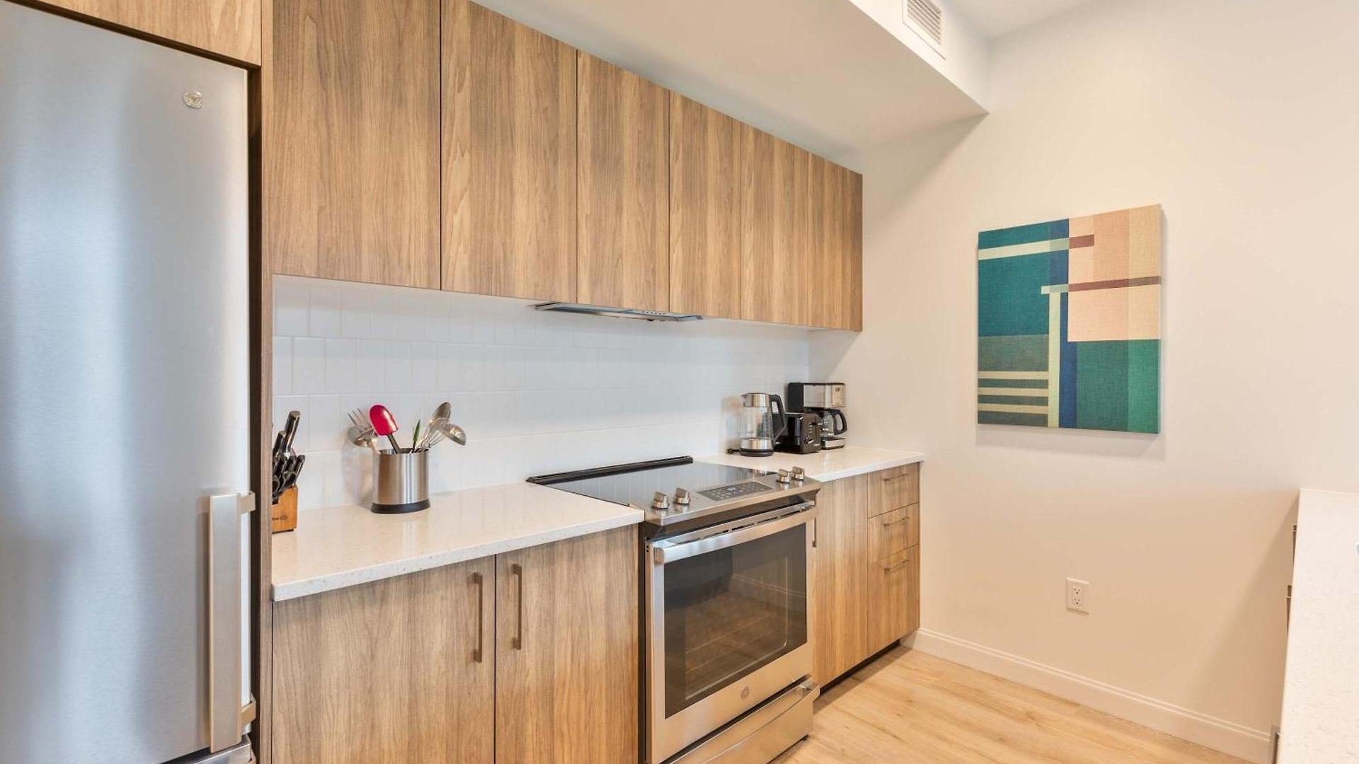 Gorgeous With Kitchen In Fenway Apartment *