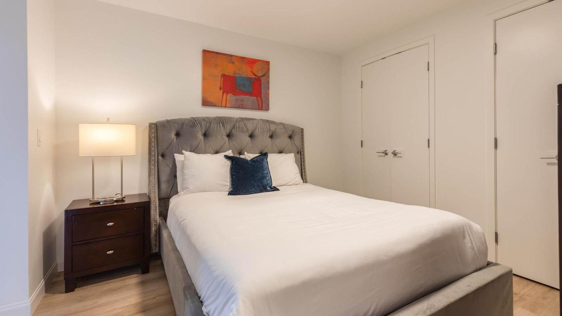 Luxury With Kitchen & Gym Apartment Boston